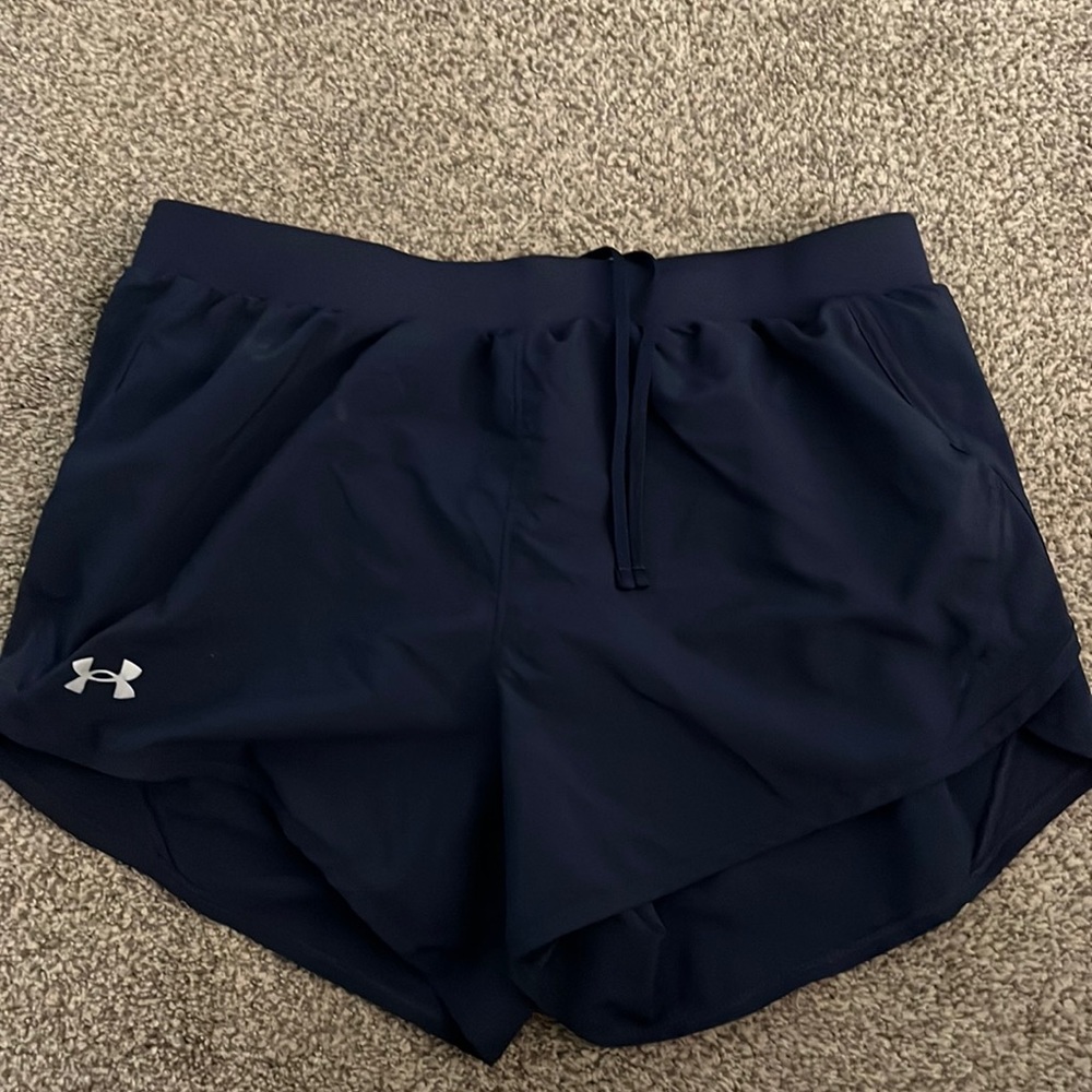 navy under armor running shorts, size M